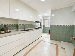 Blk 430 Hougang Avenue 6 (Hougang), HDB Executive #596532081